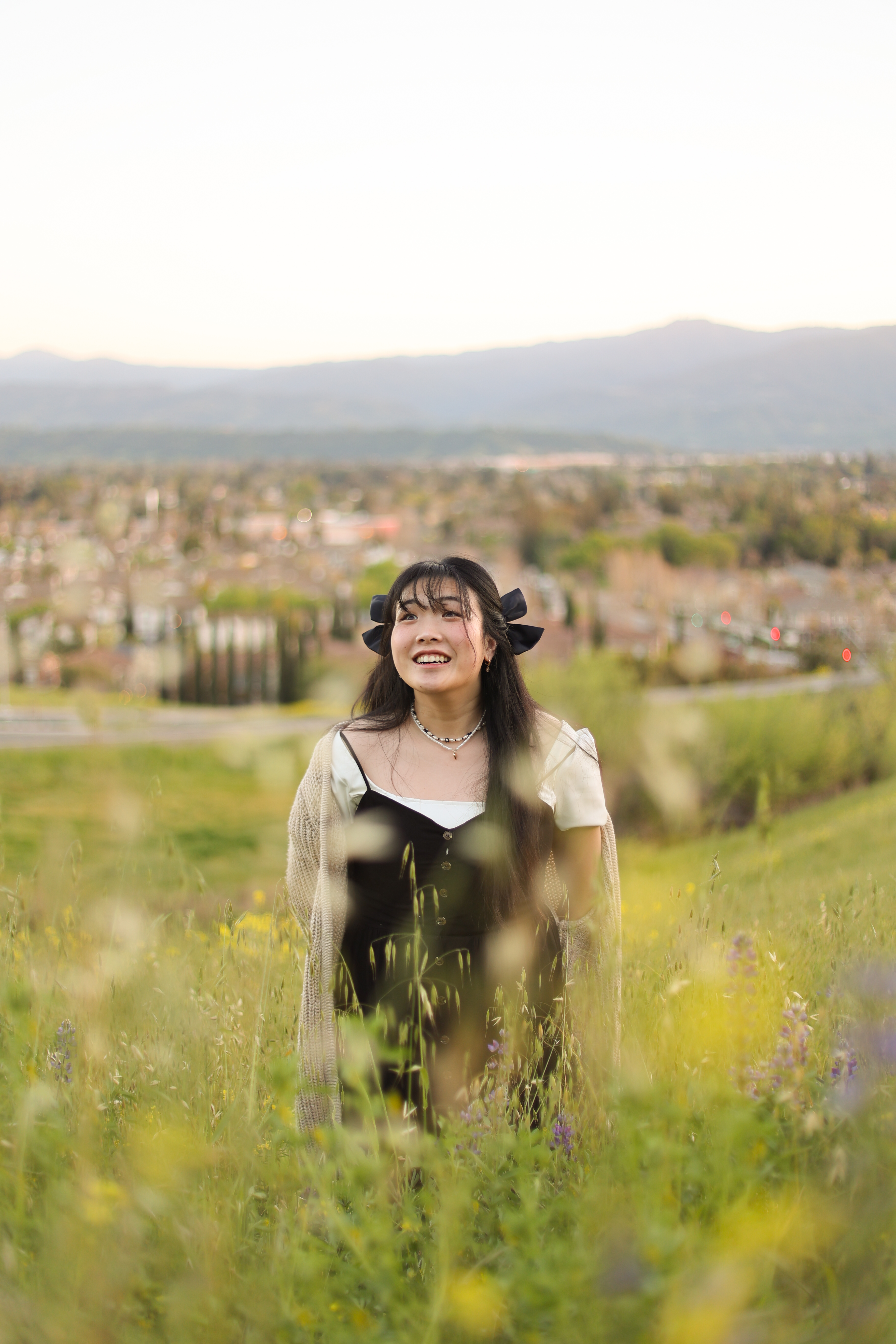 communication hill photos portrait floral photoshoot golden hour mustard flowers flowerfield